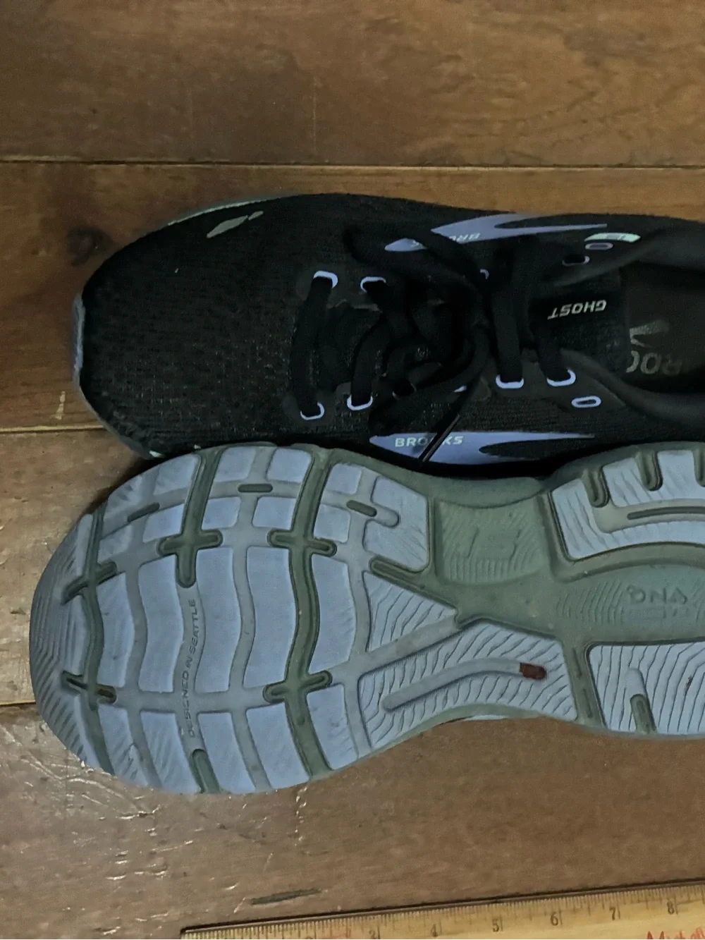 US Size 9.5 Brooks Ghost running shoes